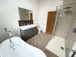 Photo 11- click for photo gallery